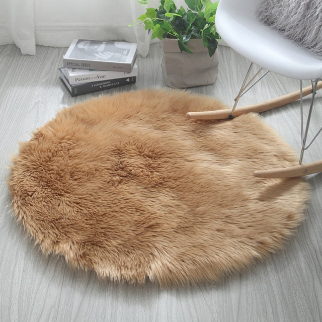 Round Fuzzy Imitation Fur Rugs - Solutiverse