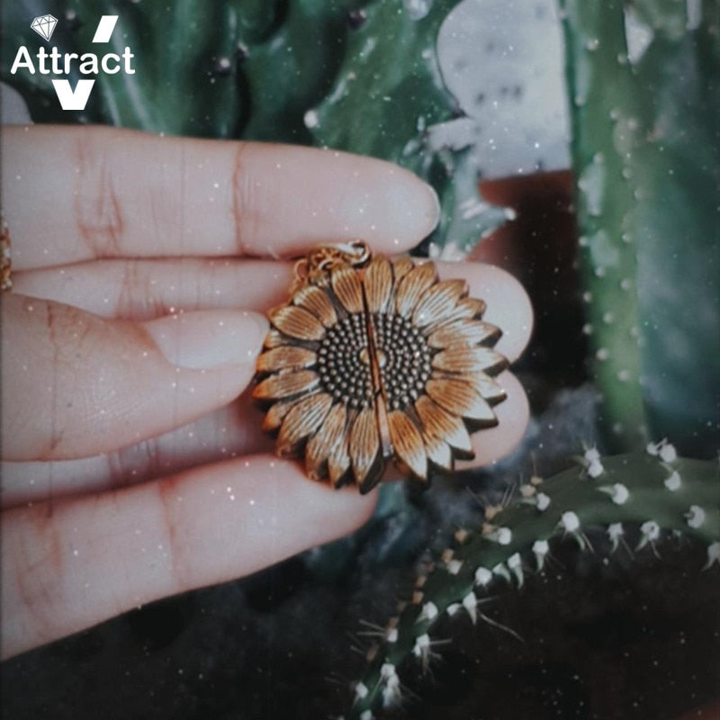 Sunflower Necklace - Solutiverse