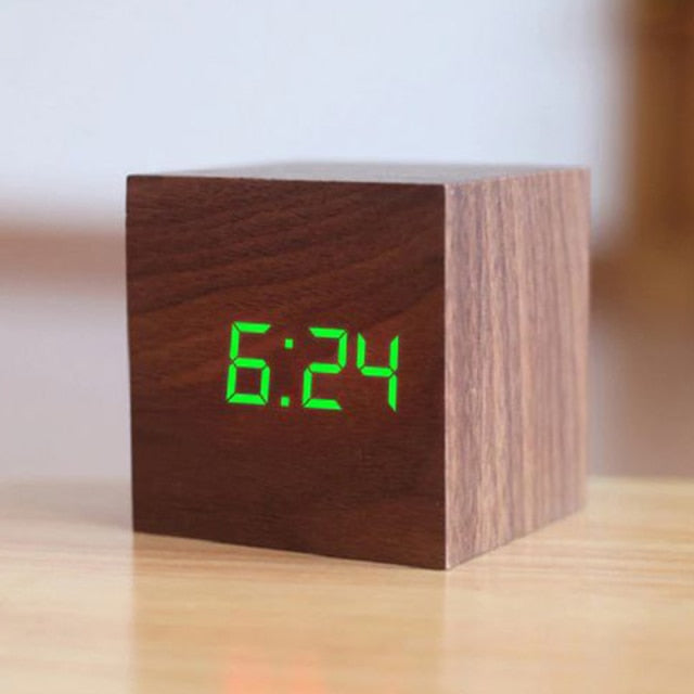BloClock | Elegant Wooden Cube Clock | Digital | USB